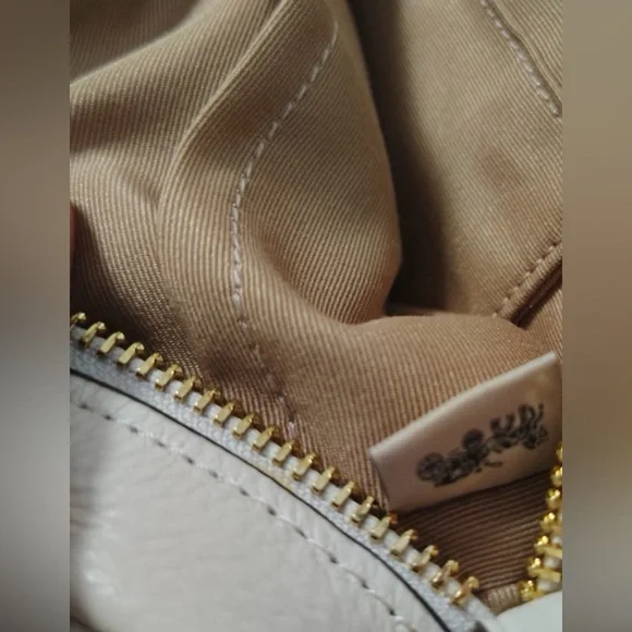 Coach Mini Jamie Camera Bag in Chalk and Gold. - Picture 7 of 13